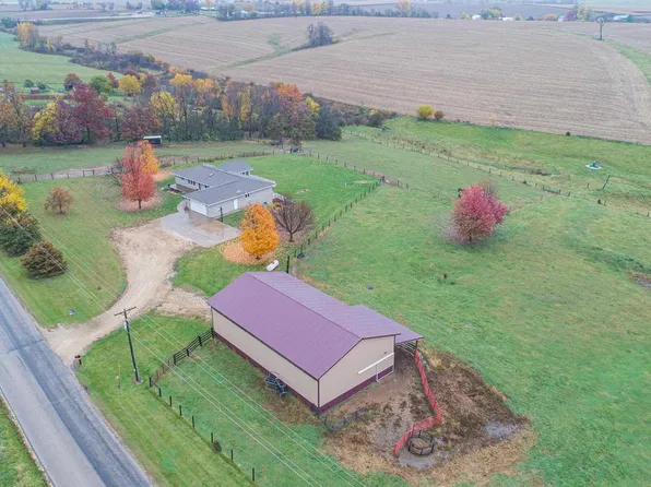 1914 Old Lancaster Road, Platteville, WI 53818