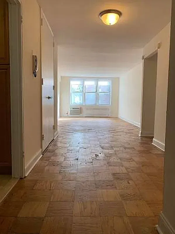 3301 Nostrand Avenue — Photo 2