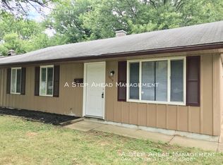 8828 Elmonte Dr, Indianapolis, IN