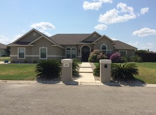 400 Silver Sage Dr, Del Rio, TX 78840