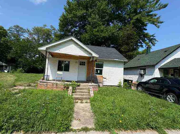 10001 Saint Marys St, Detroit, MI 48227