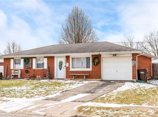 216 Kansas Dr, Xenia, OH 45385