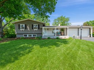 426 High Rd, Cary, IL 60013