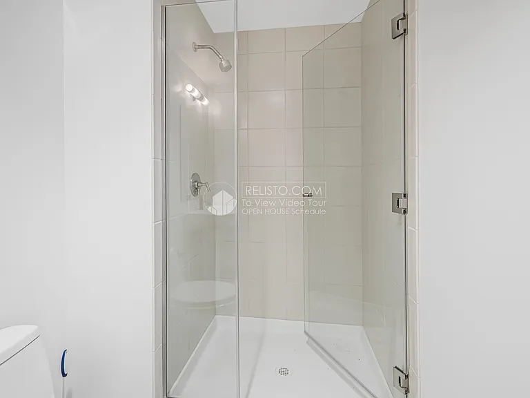 338 Spear St #11E — Photo 14