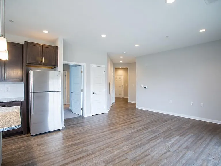 Cresson Hill Apartments — Photo 5