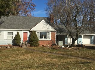 1096 Farnsworth Rd, Waterville, OH 43566