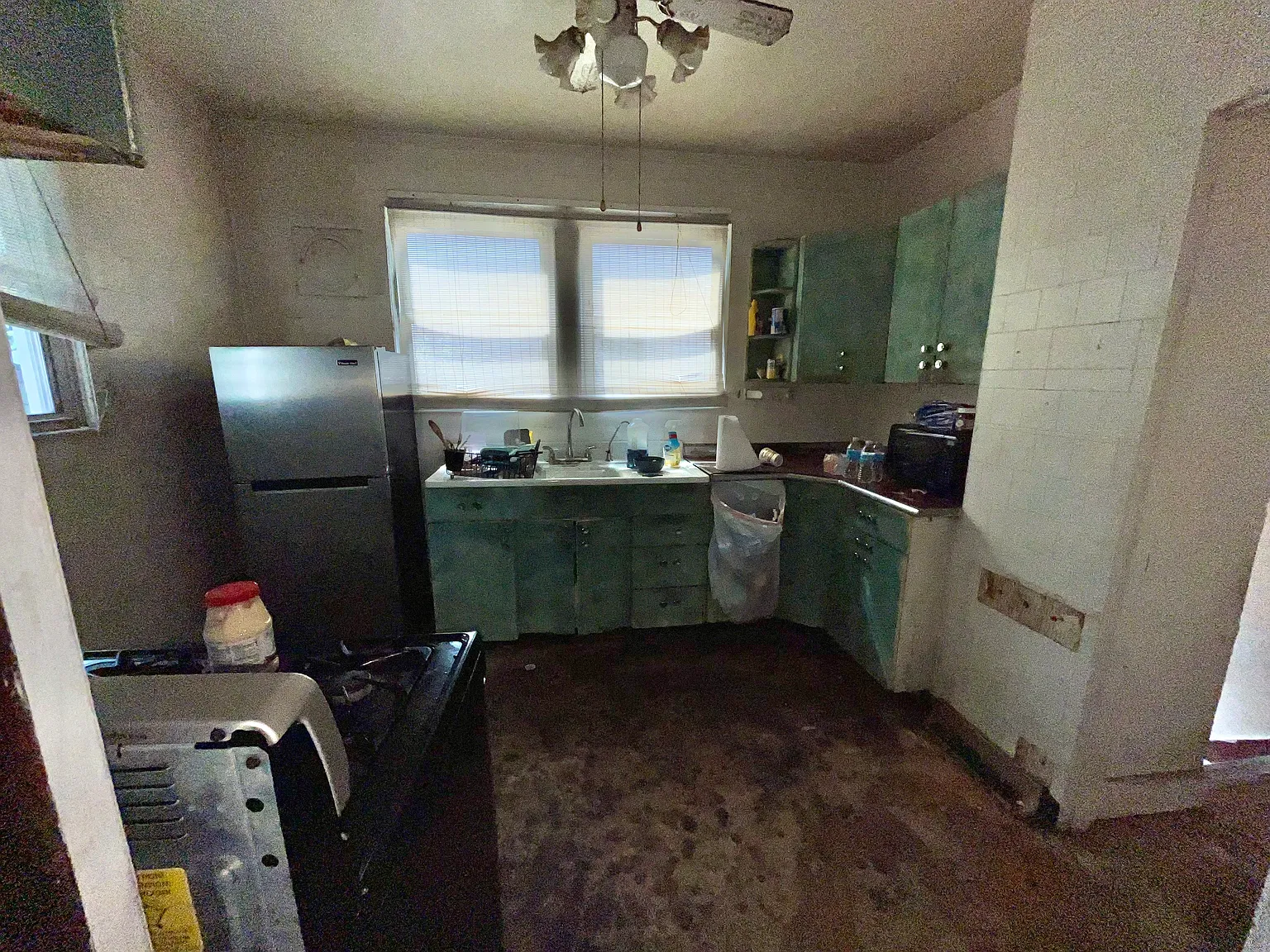 2 bed, 1320 sqft, $875 — Photo 4