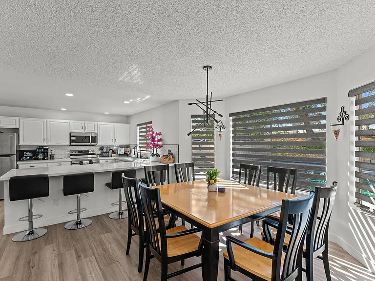 11417 W Orange Blossom Ln — Photo 40