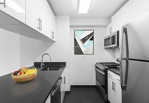 3rd image of 200 E 87th St APT 8B