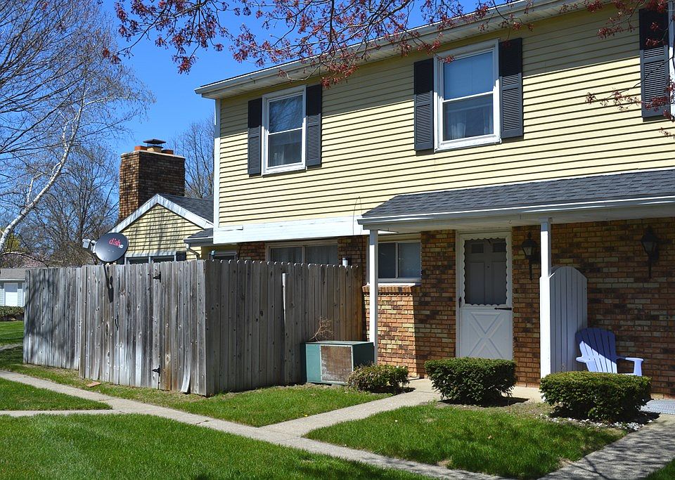 1st image of 2634 Cherrywood Ct