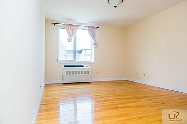 Rented by Urban Realty NYC