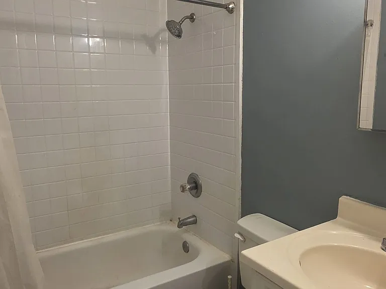 3312B Niagara Dr — Photo 3