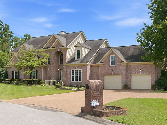 2nd image of 150 Temple Crest Trl