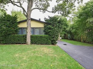 287 Green Bay Rd, Highland Park, IL 60035