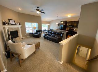 3241 Silver Oak Trl, Marion, IA 52302