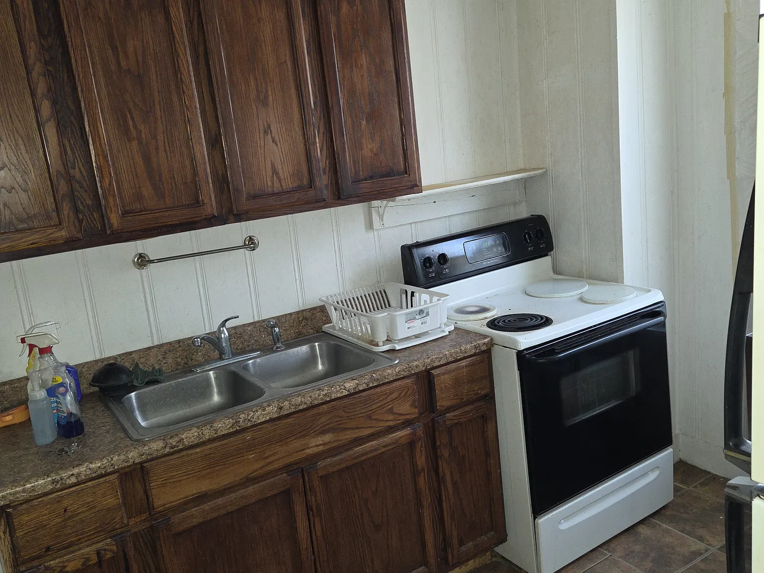 2 bed, 1100 sqft, $900 — Photo 3