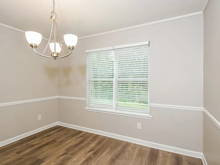 3730 Rhoanoke Ct — Photo 7