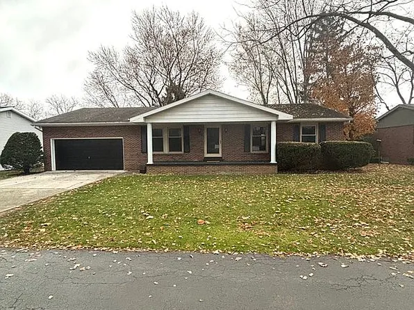 714 Betty Ln, Fostoria, OH 44830