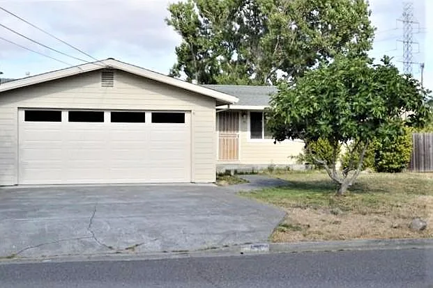 Garage Area