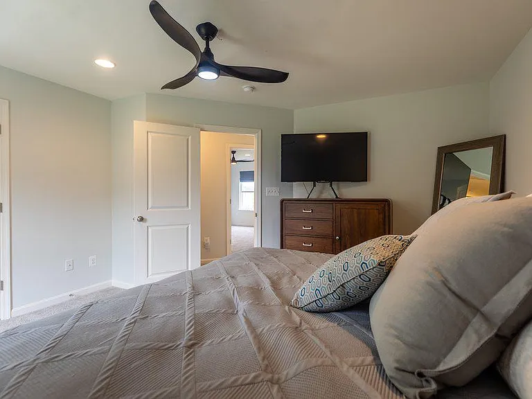 174 Paradise View Dr — Photo 23
