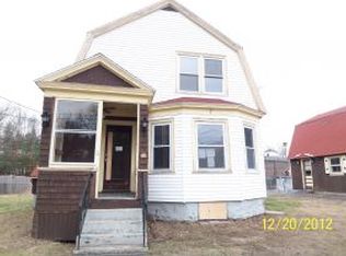 10 Woodbury Ave, Pelham, NH 03076