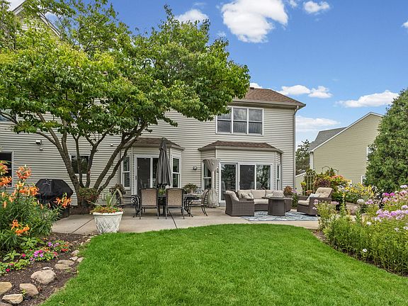 3rd image of 1405 Darlington Ct