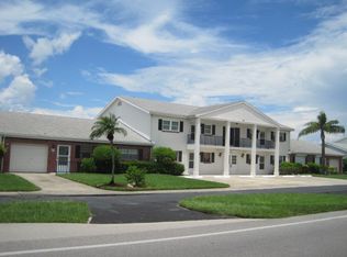 6770 Winkler Rd #2, Fort Myers, FL 33919