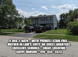216 Birchdale Rd, Perrysburg, OH 43551