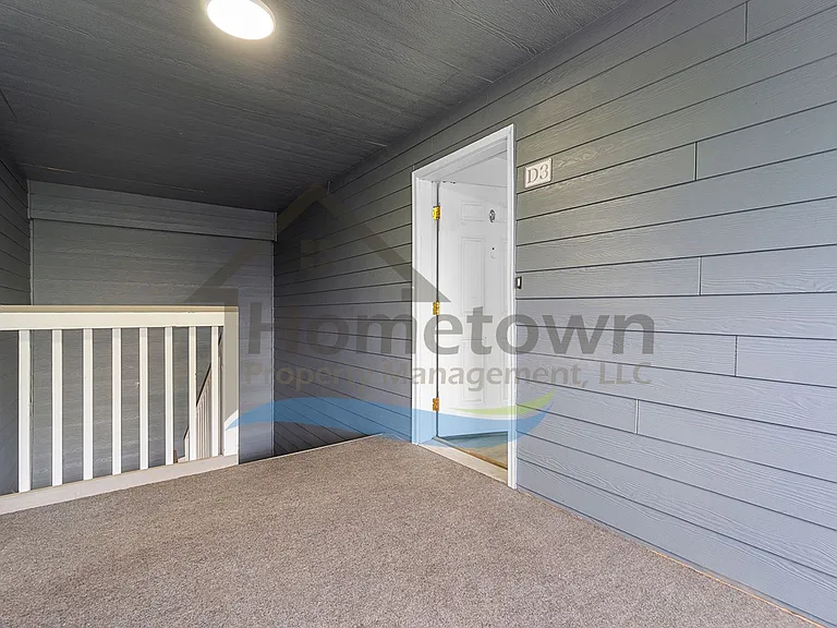 1205 W Emma Ave — Photo 5