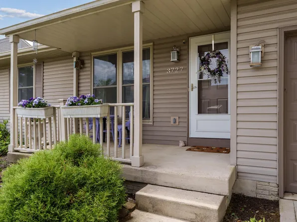 3727 Carriage Run Dr, Hilliard, OH 43026