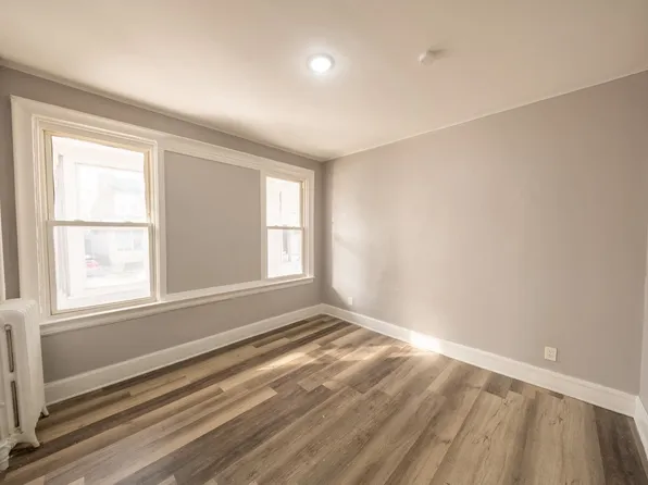 150 Van Nostrand Avenue image 11 of 16