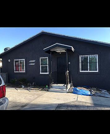 3rd image of 1242 W 59th Pl