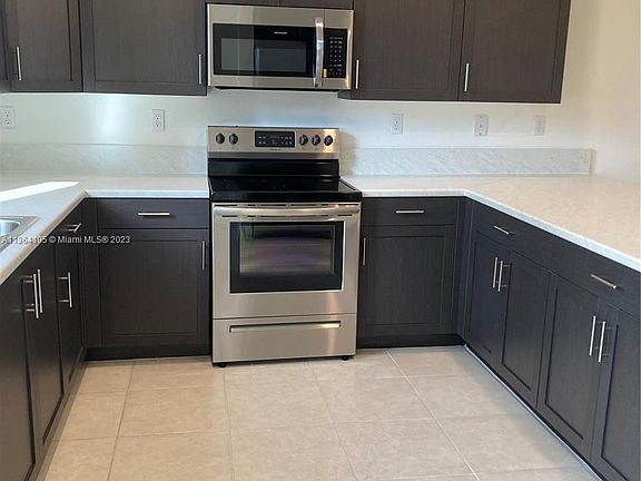 5th image of 1922 SW 5th Blvd #1922