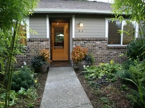 612 Kirkland Way #A-4, Kirkland, WA 98033