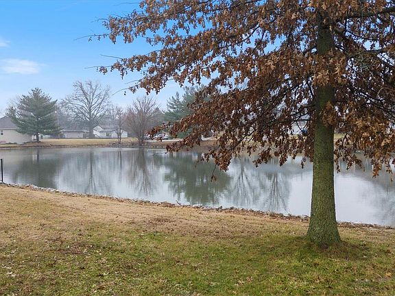 2nd image of 26 Steele Dr