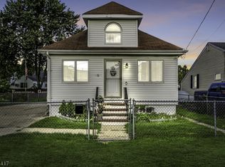 129 Valley Rd, Roselle Park, NJ 07204