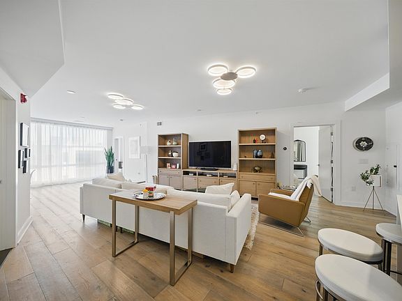 3rd image of 367 3rd St Unit 501