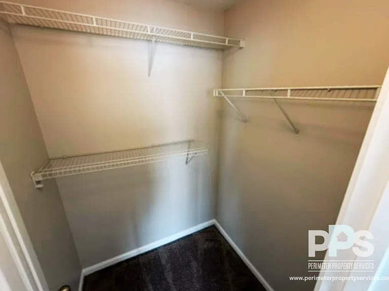 6764 Blackstone Pl — Photo 15