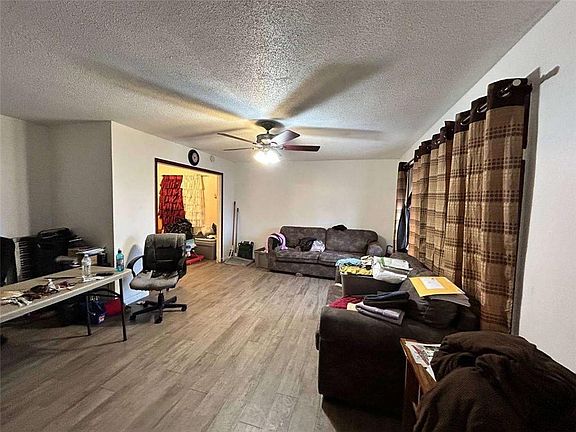 2nd image of 7286 Prairie Rd