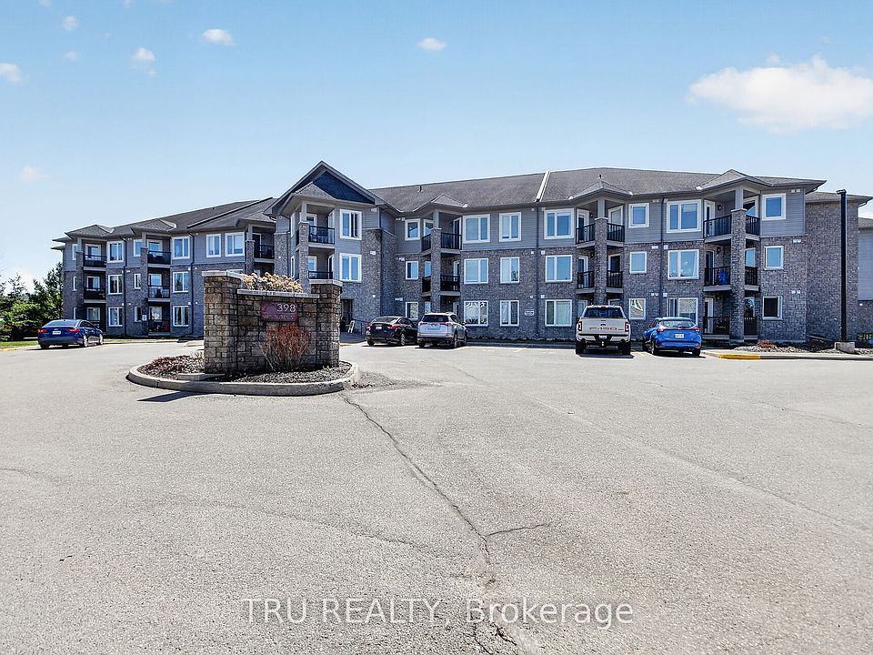 1st image of 398 Van Buren St #113