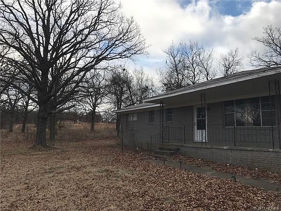 2nd image of 27612 W Highway 33