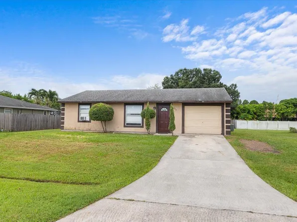 420 SW Parish Terrace, Port St Lucie, FL 34984