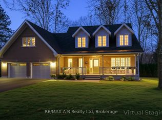 138 Huron Rd, Perth South, ON N0K1X0