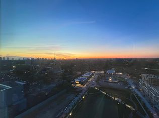 27 McMahon Dr #3007, Toronto, ON M2K 0H3