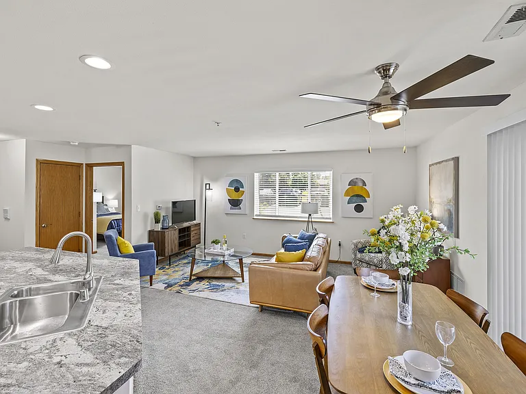 Saddlebrook Apartments Living Room