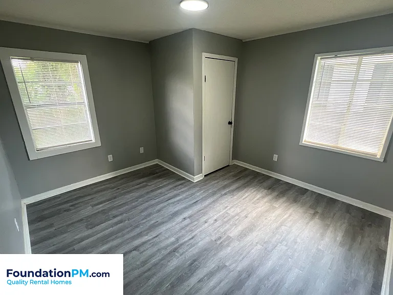 765 Marywood St — Photo 11