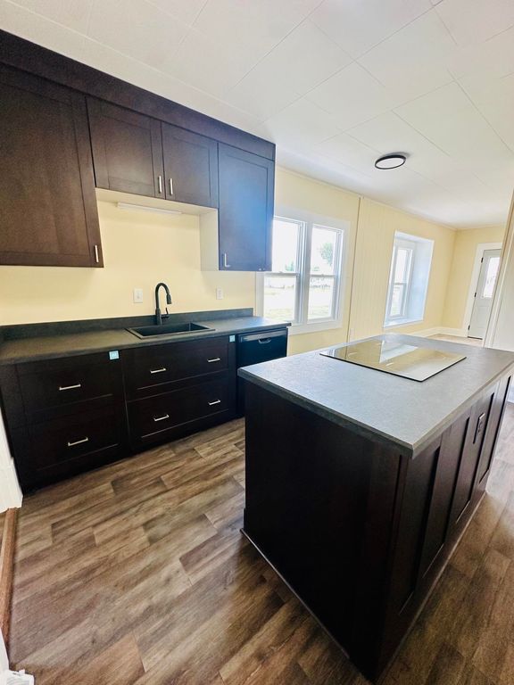 801 W 2nd St, Ogallala, NE - View 5