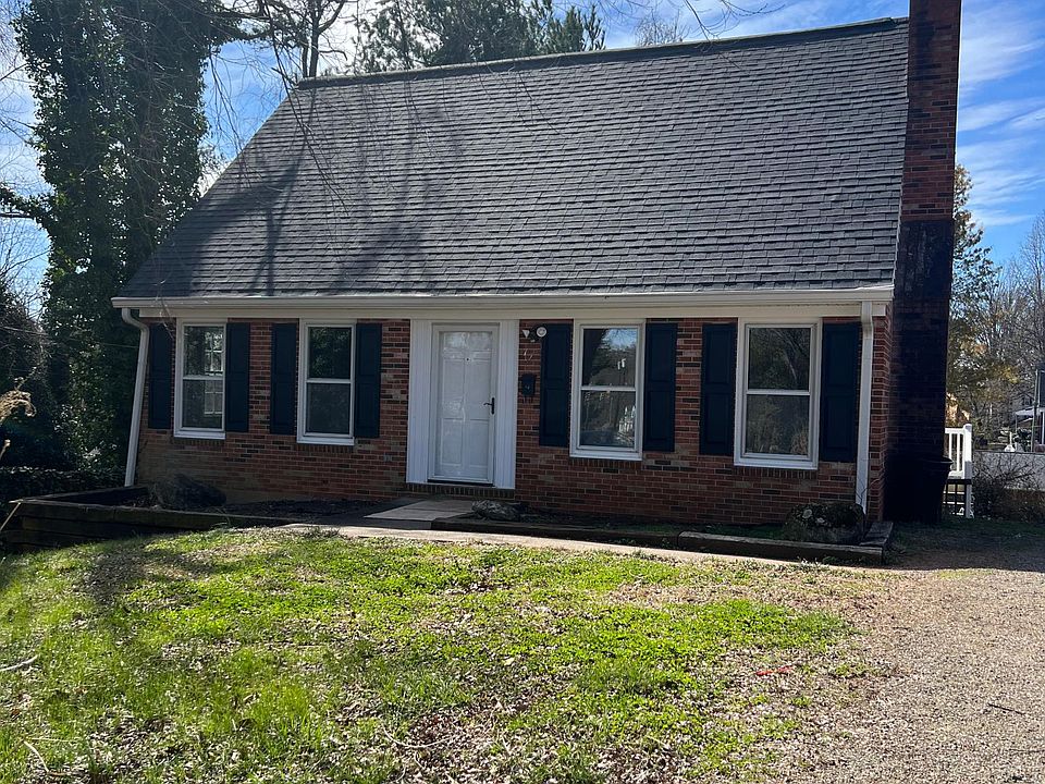 1st image of 722 Jefferson St