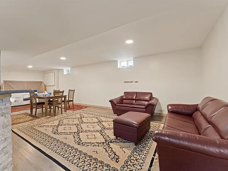 5740 Wayne St — Photo 28