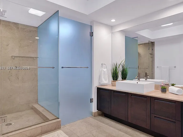 150 Sunny Isles Blvd #1805 — Photo 8
